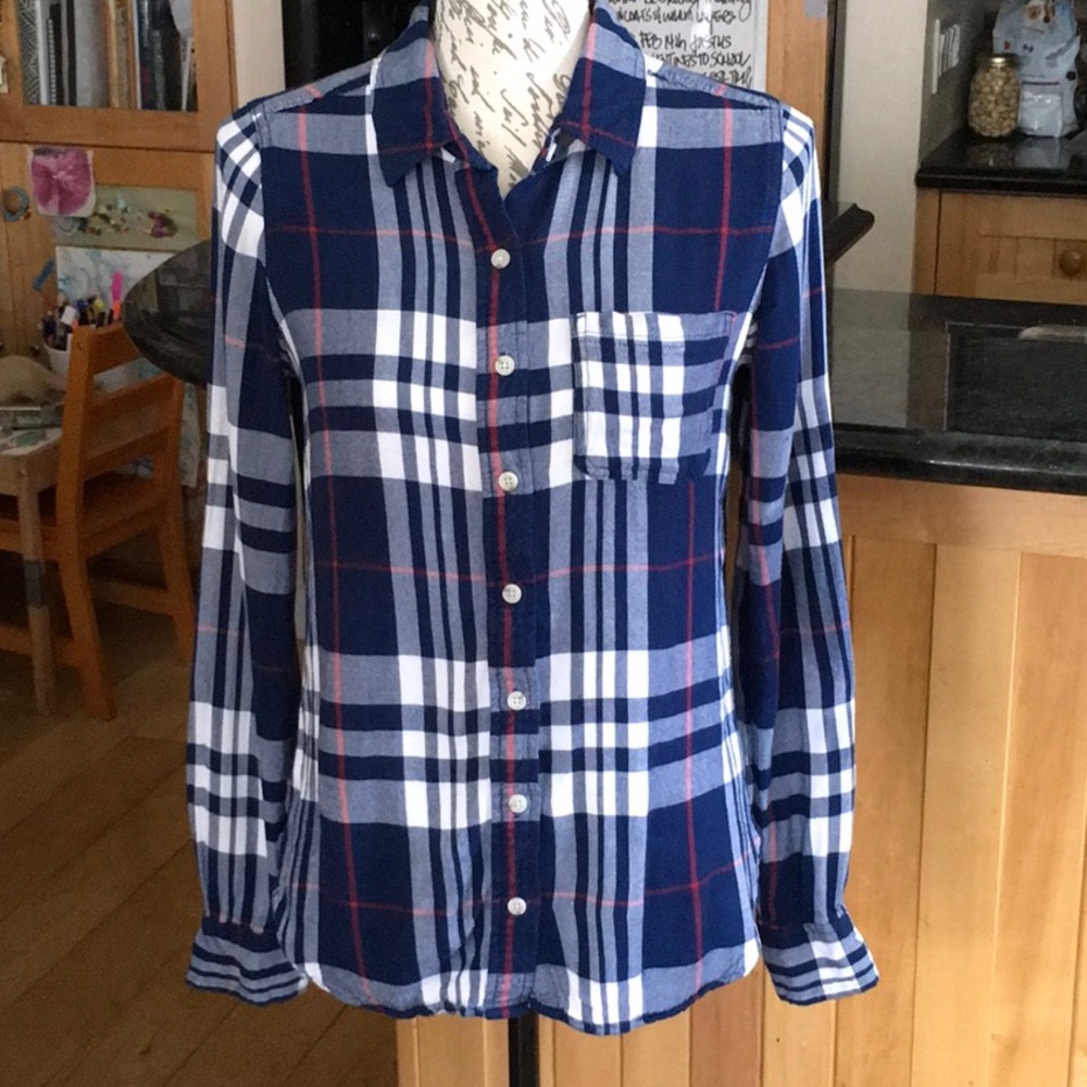 Mossimo, blue plaid, 100% rayon button up shirt.